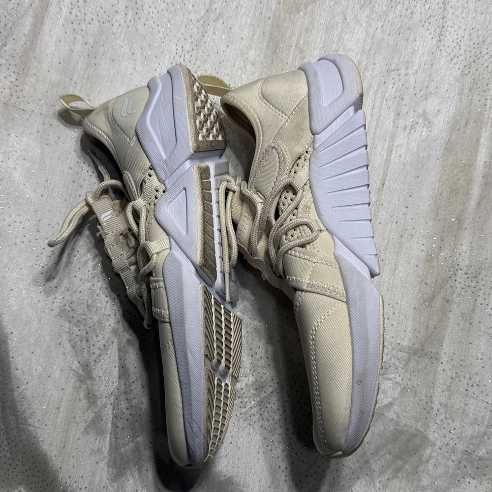 Fabletics Brookside Performance Sneaker Size 8.5 - image 7